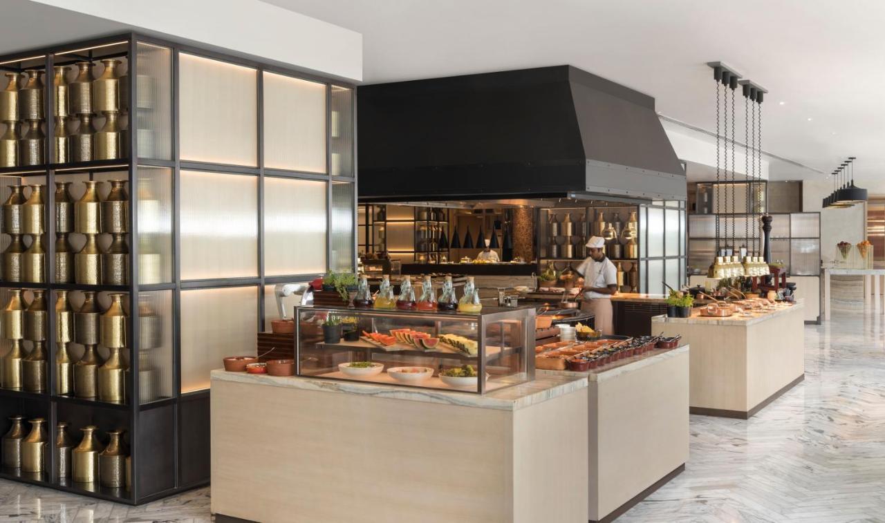 Four Seasons Hotel Bengaluru At Embassy One Exteriér fotografie