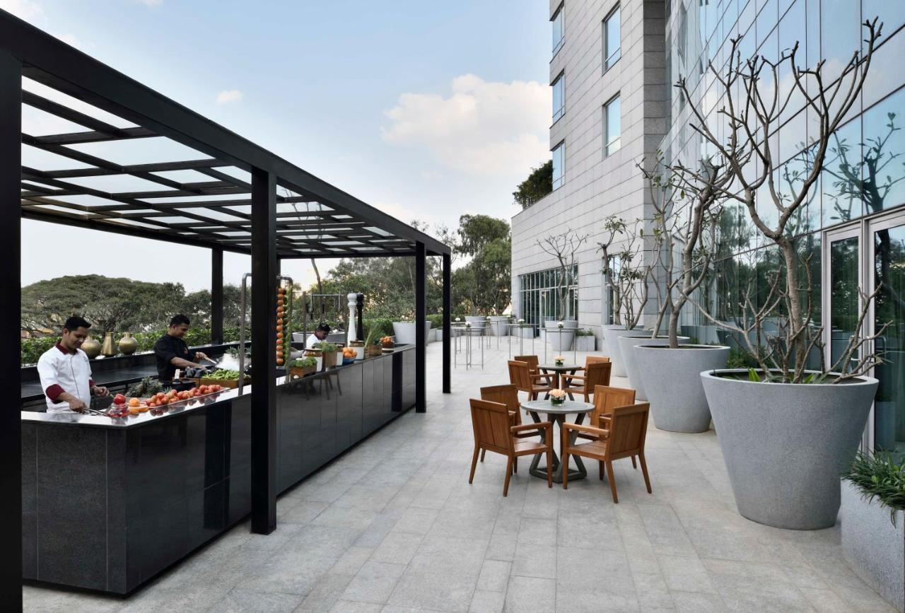 Four Seasons Hotel Bengaluru At Embassy One Exteriér fotografie